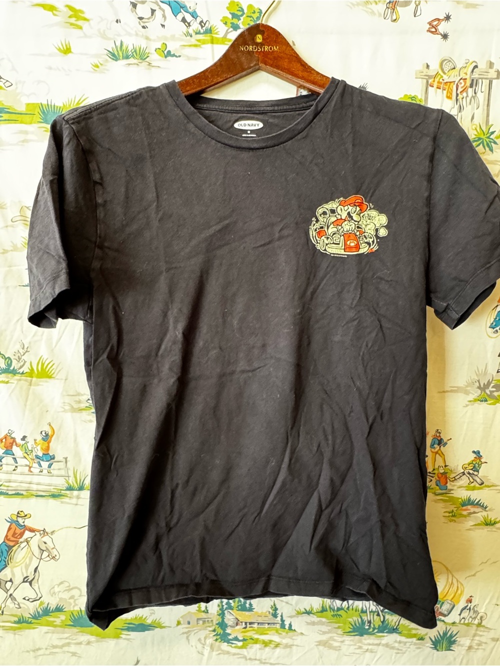 Old Navy Black Short-Sleeve Tee with Colorful Chest Graphic -Mario Bros, medium